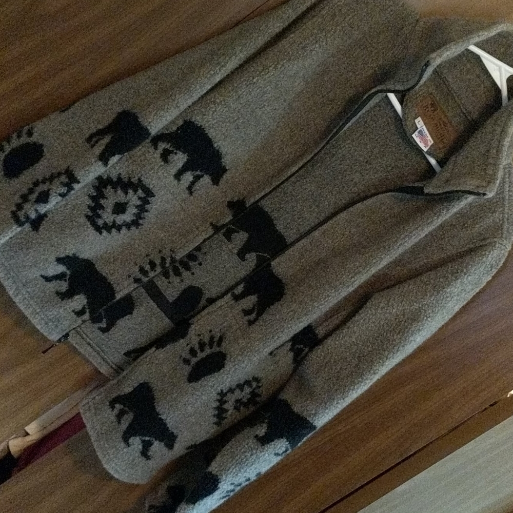 Fleece zipup